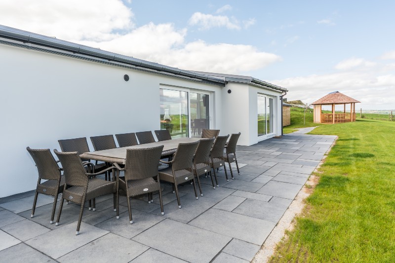 River View_Kinsale Holiday Home_Outdoor dining